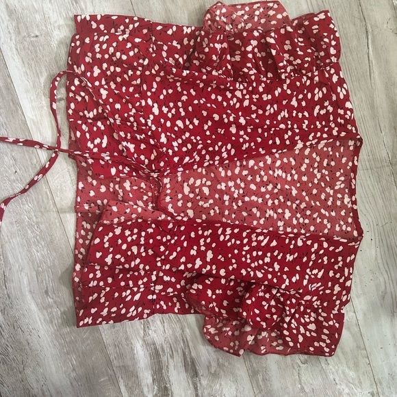 Two wrap shirts - Picture 3 of 7